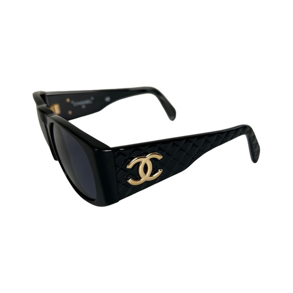 Chanel CC Logo Quilted Frame Sunglasses - Picture 3 of 8